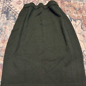 Elegant Black Women's Skirt